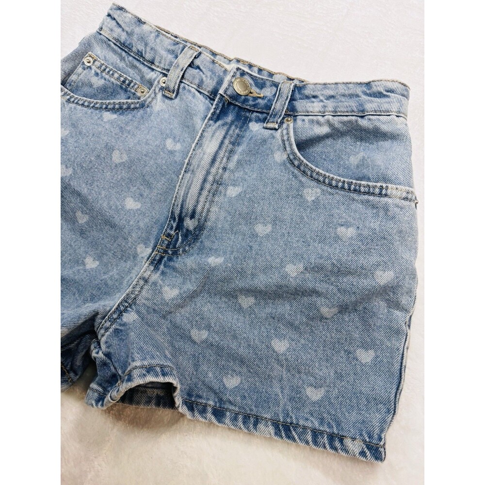 FB Sister Blue Denim Women's Shorts Size Small AOP Heart Pattern EUC